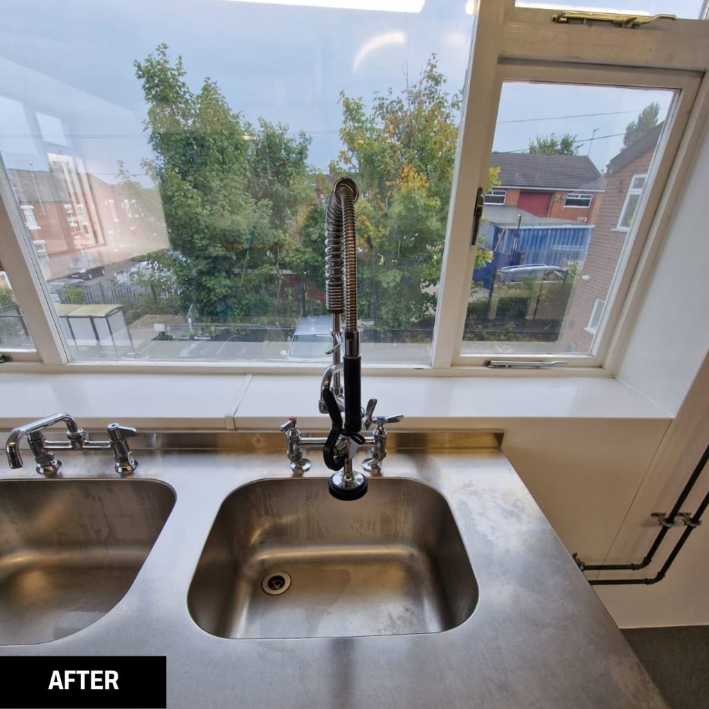 Kitchen sink after a trojan FM clean